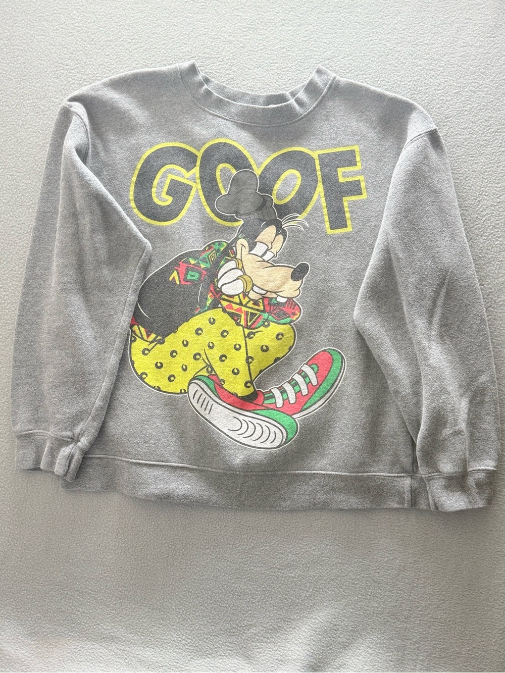 Disney Gray Goofy Graphic Crewneck Sweatshirt with Yellow & Multicolor Print